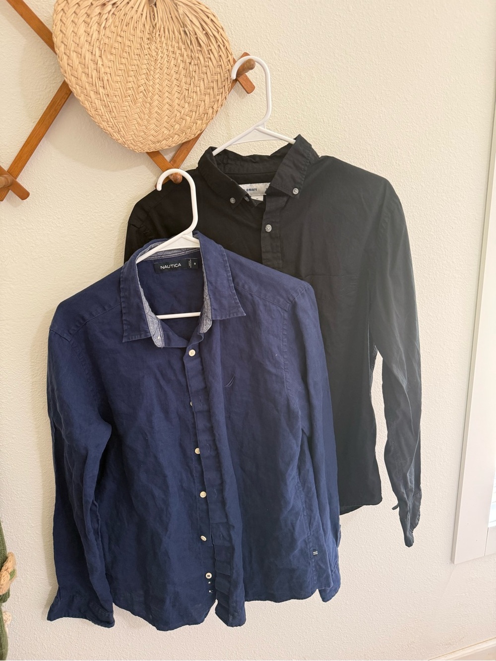 Nautica Dark Navy and Old Navy Black Collared Button-Up Shirt